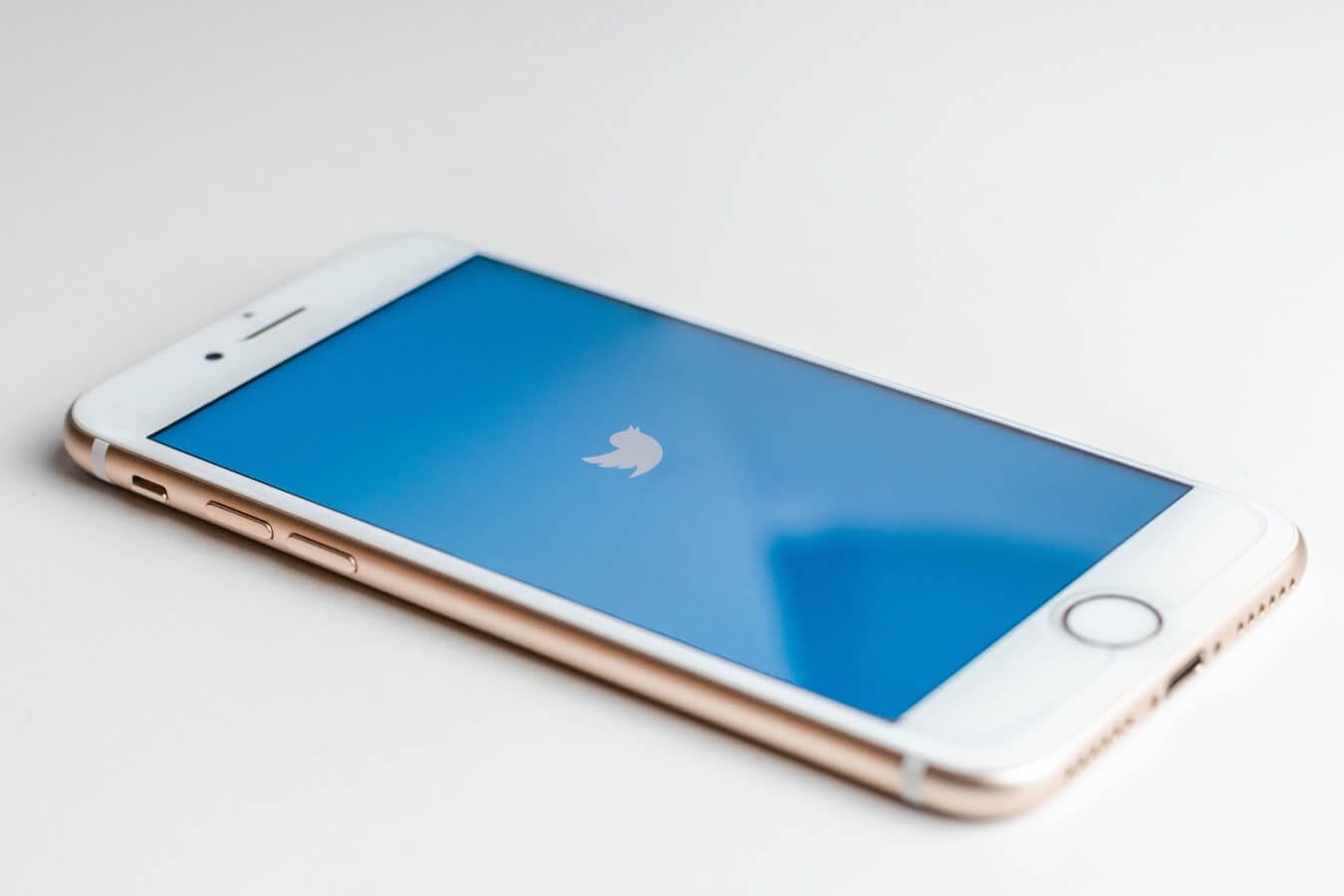 Featured image for the article