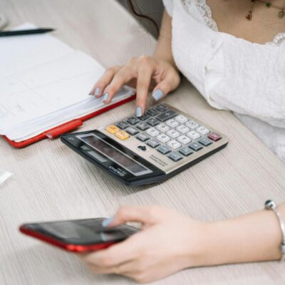 Image for What Are SMS and MMS Carrier Fees?