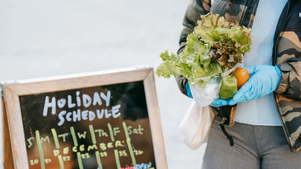 Image for How to manage Black Friday & holiday staff scheduling with text messages 